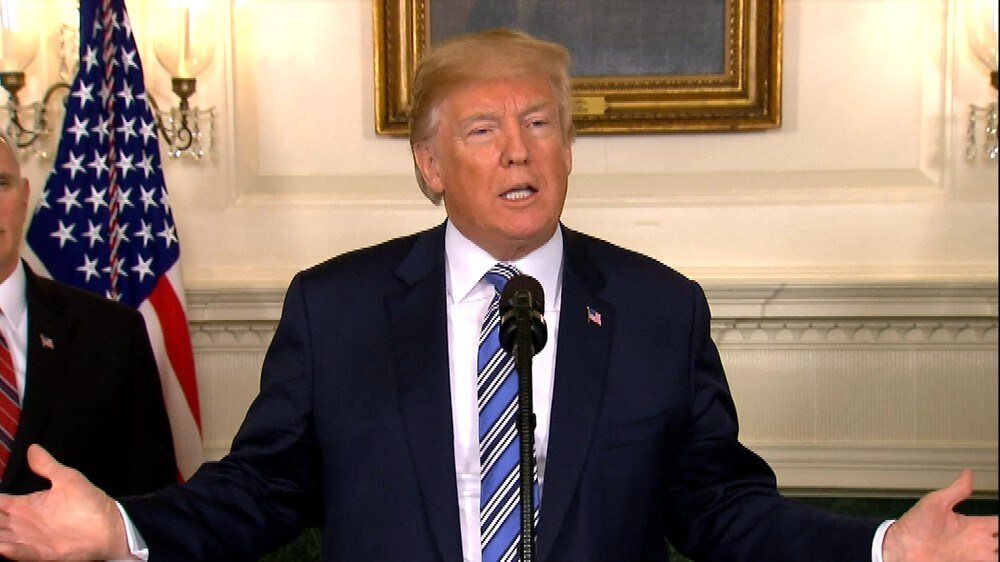 Trump: – Vi starter å bygge muren på mandag