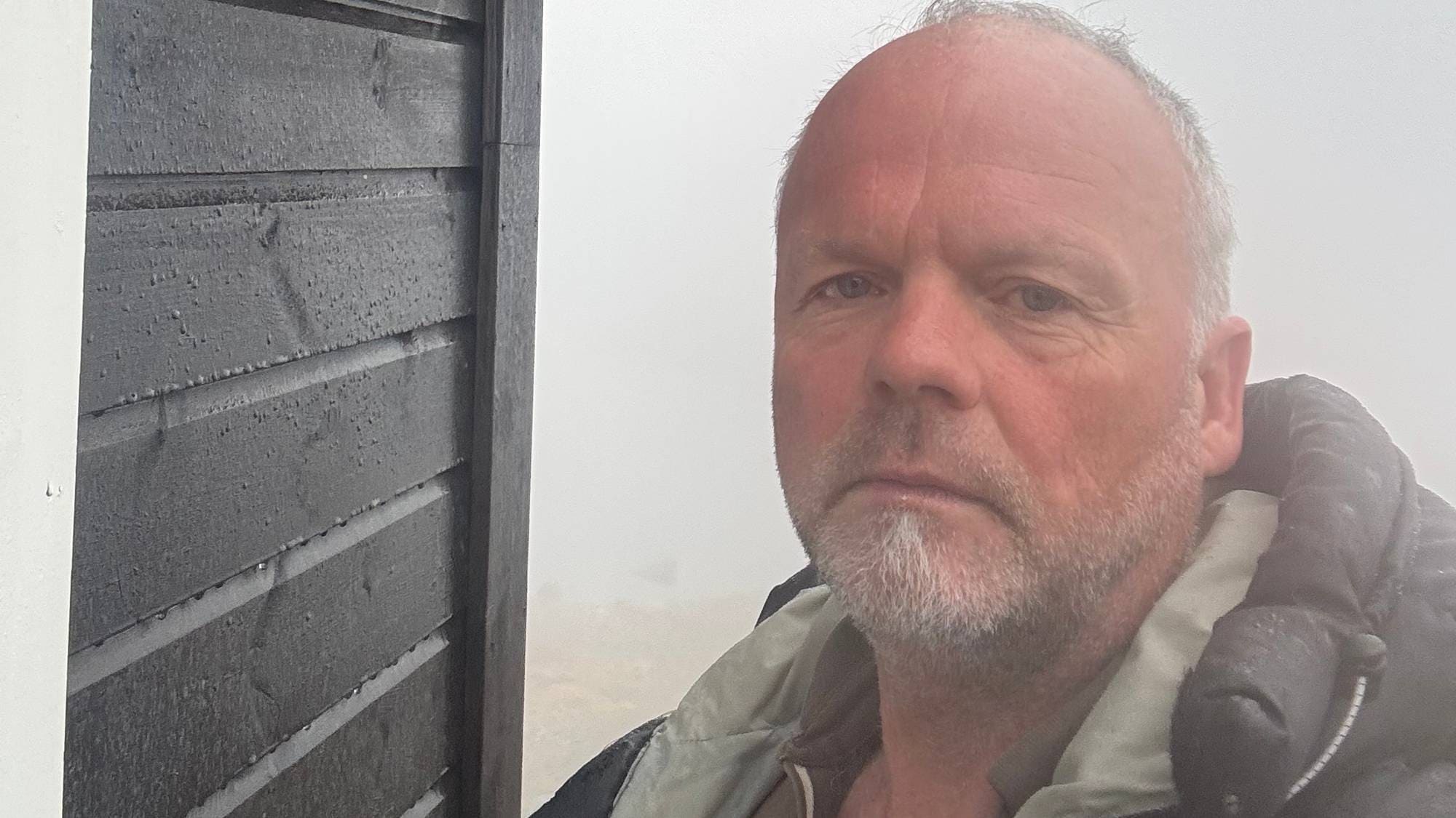 Trond Fiskerstrand er på hytta si på Sulafjellet