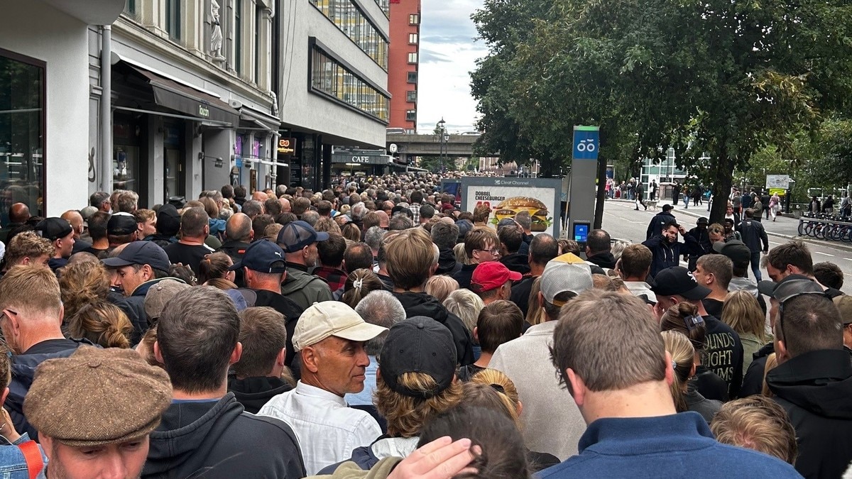 Lange køer i Oslo før AC/DC-konsert