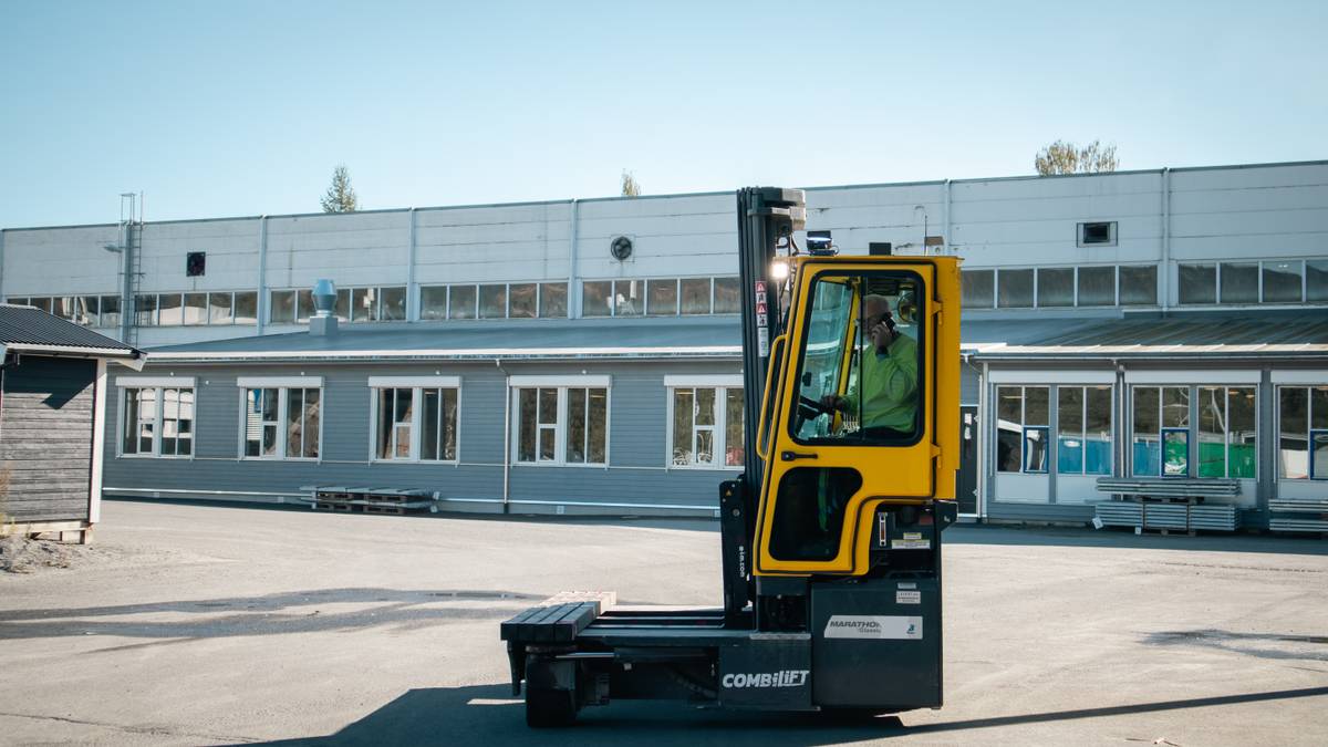 Henter tilbake over flere hundre permitterte