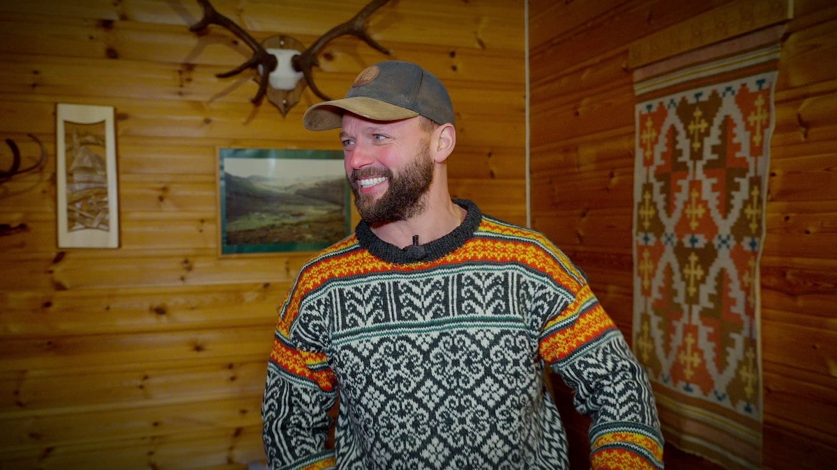 Design frå 1990 får nytt liv: No vil «alle» strikke denne genseren