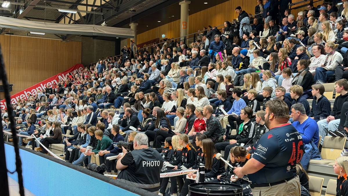 Arendal leder over KRS til pause