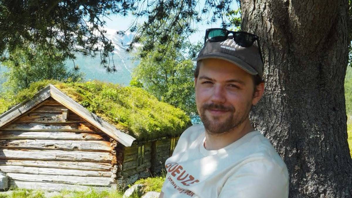 Såg store blokker smelle nedover fjellsida - vil ikkje tilbake med det første