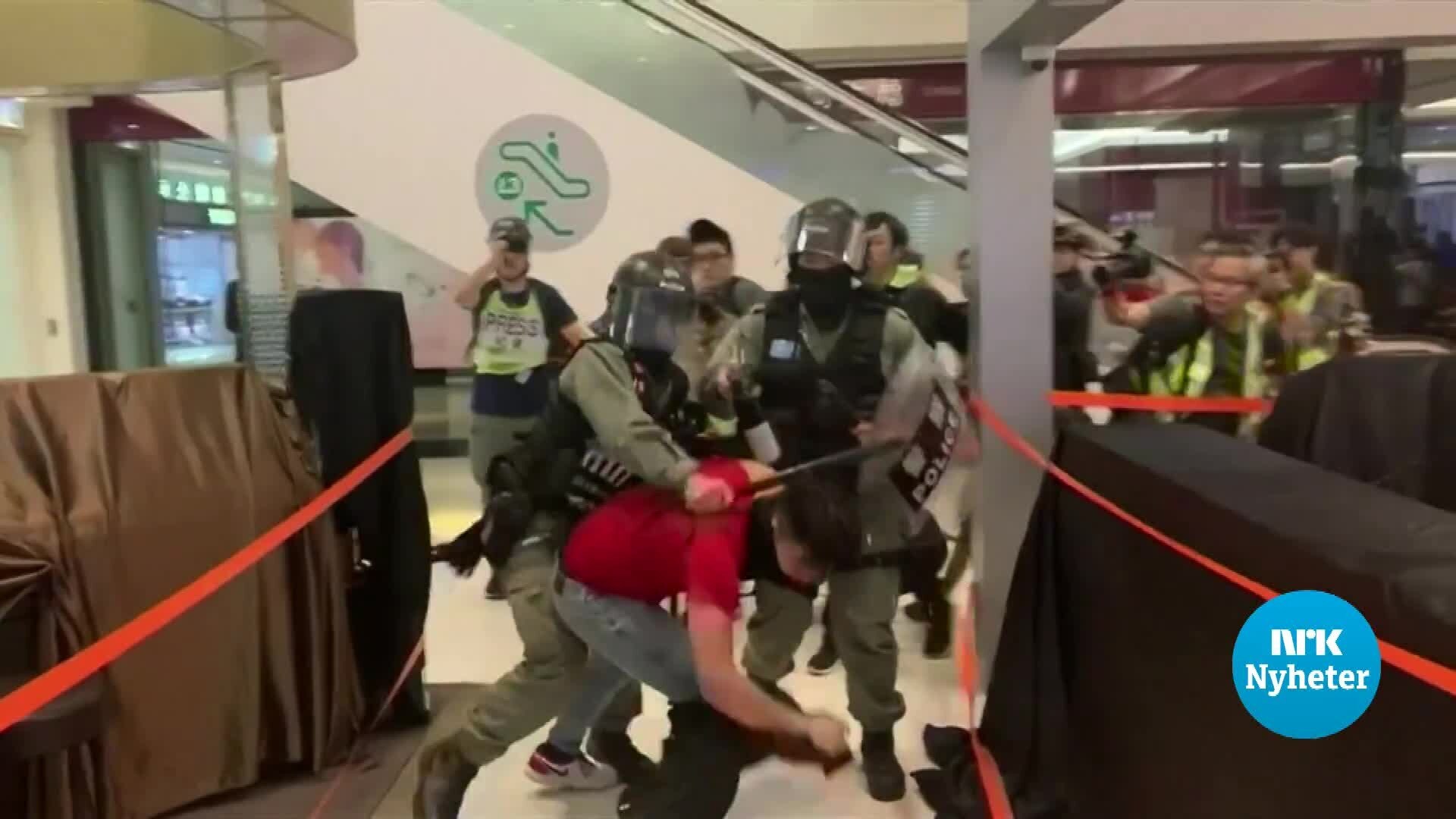 Demonstranter arrestert i Hongkong