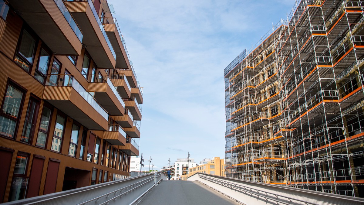 Vil bevare betongbyggene: – Identiteten slettes helt