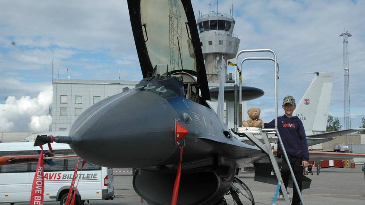 Henrik bestemte seg tidlig for å bli jagerflypilot.
