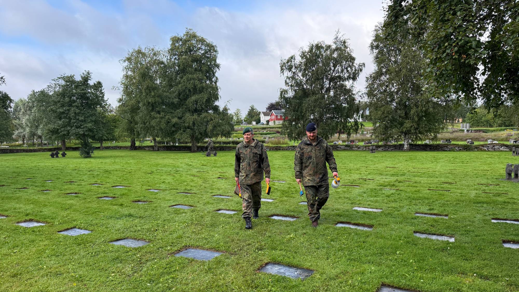 Soldater på kirkegården