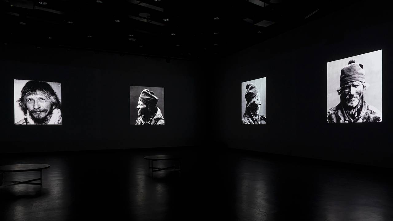 Fra utstillingen Nils-Aslak Valkeapää / Áillohaš på Henie Onstad Kunstsenter