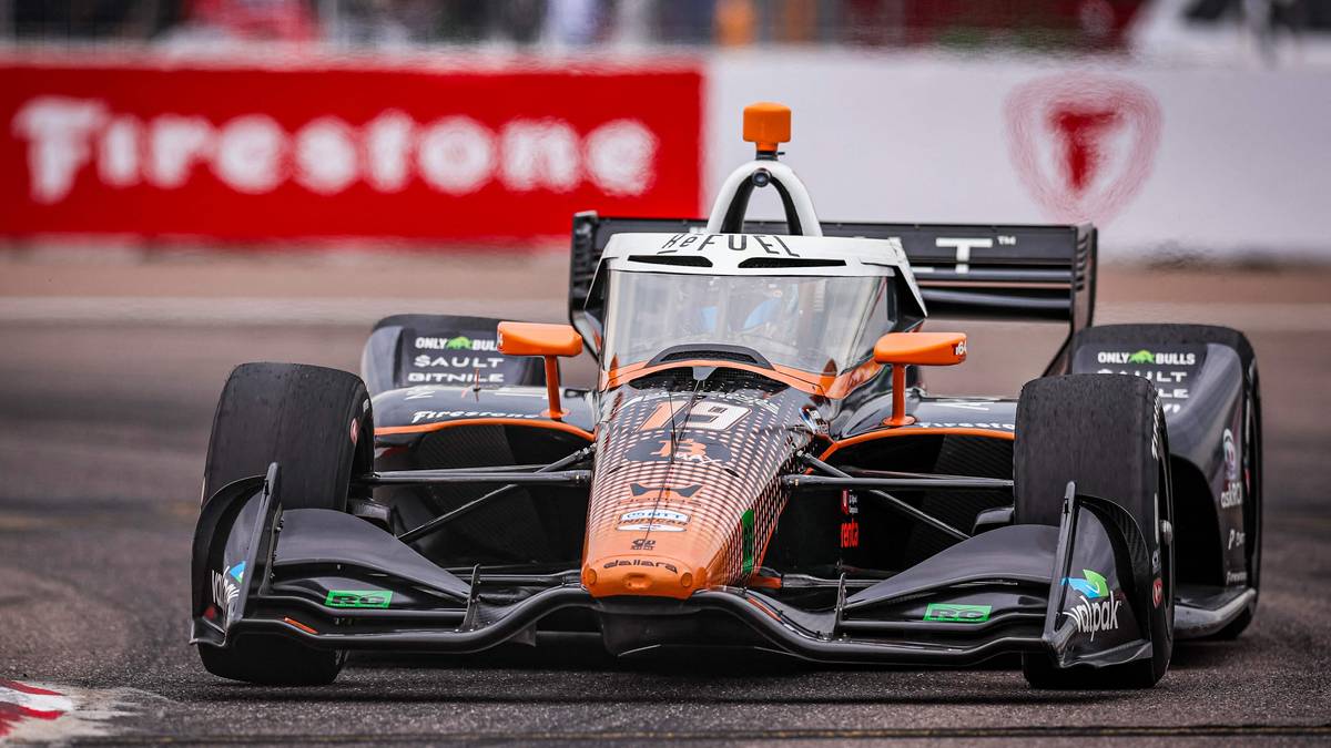 Sensasjonell Hauger-debut i IndyCar