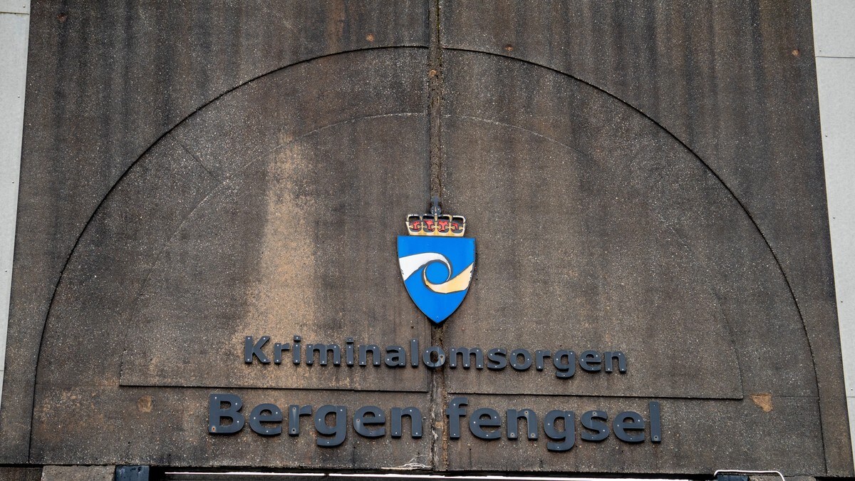 Høgsterett slår fast: Staten braut menneskerettane til tre innsette i Bergen fengsel
