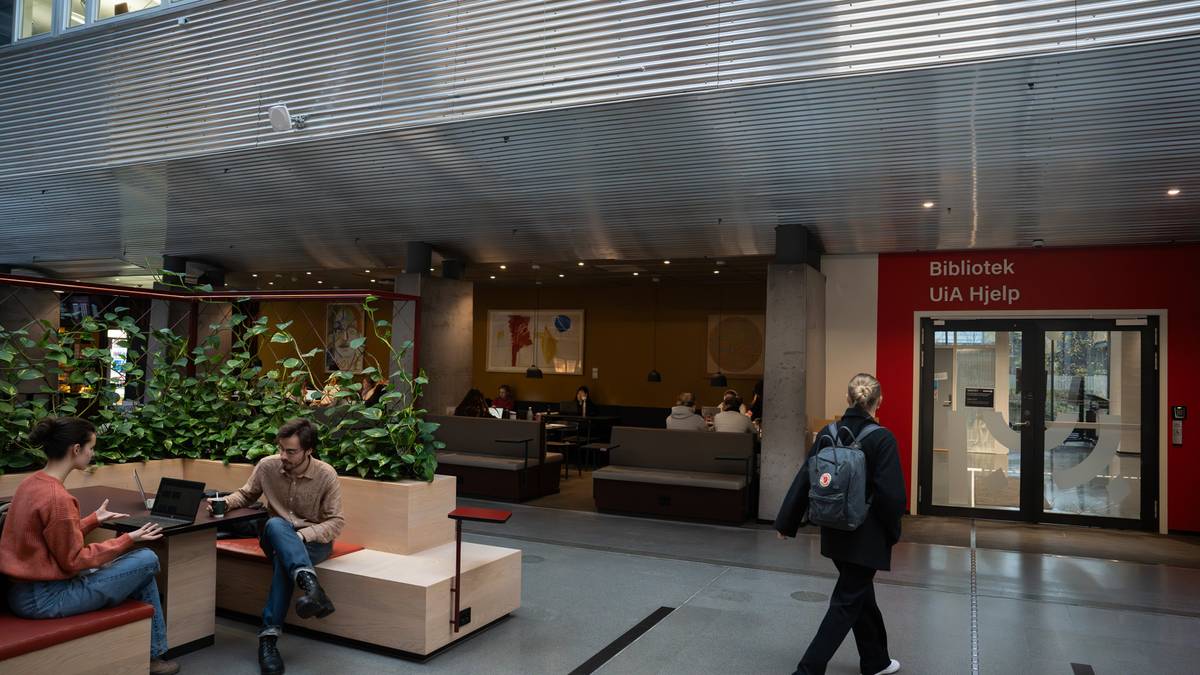 Lærerstudenter ved UiA på matte-toppen