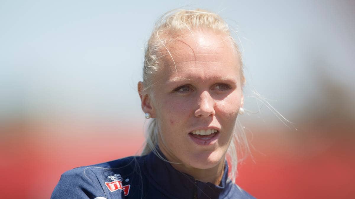 Maria Thorisdottir til fransk fotball