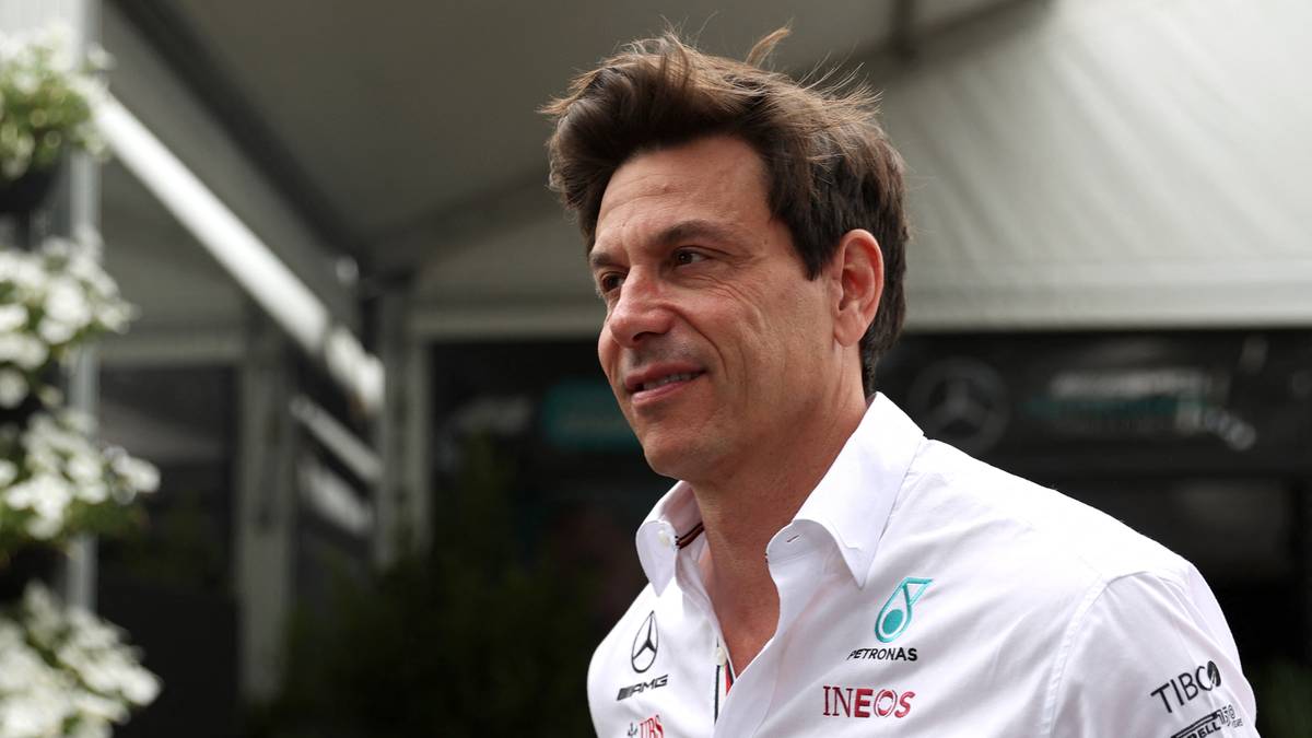 Mercedes-sjef tviler på Horner-comeback: – Han har knust mye glass