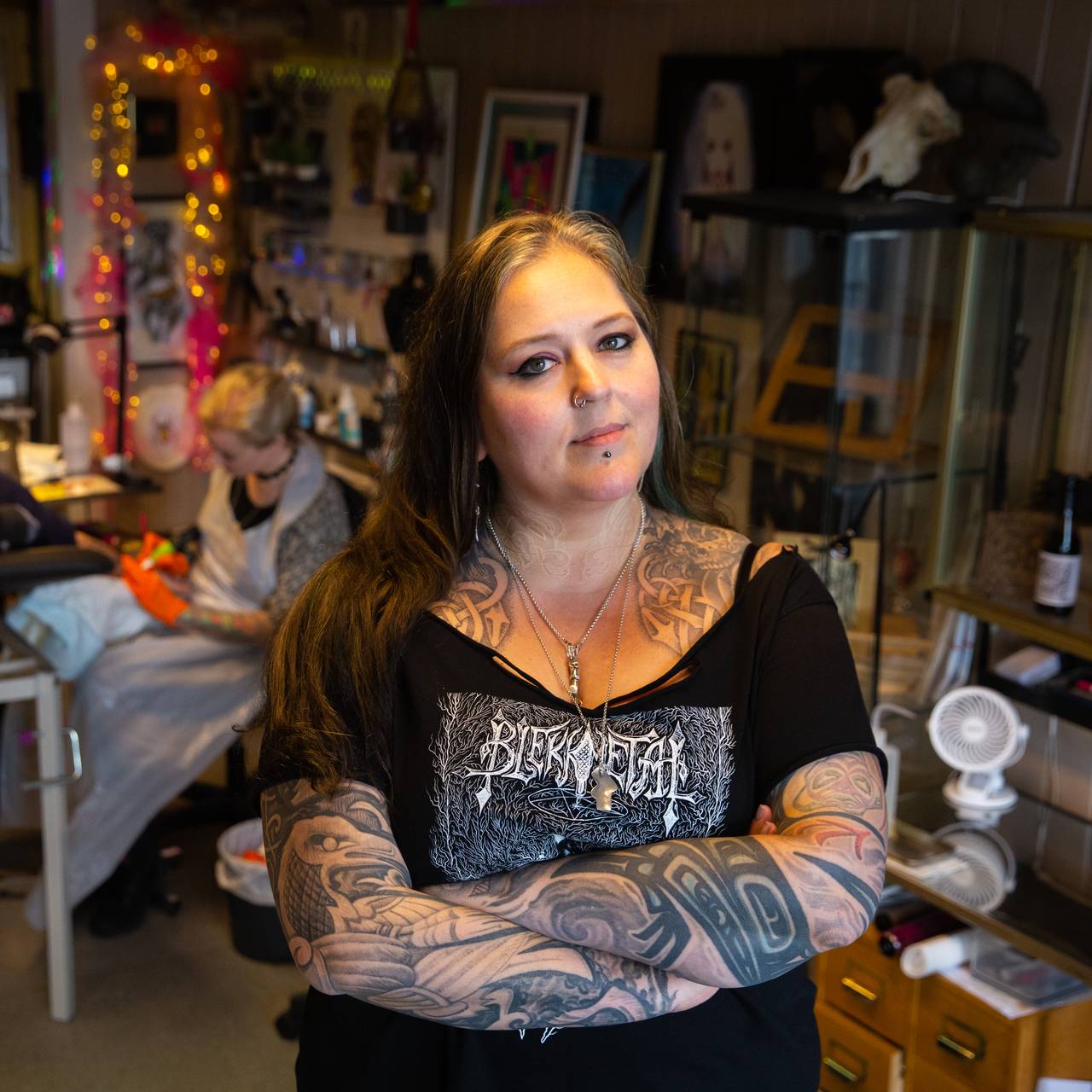 Jannicke Wiese-Hansen i Nidhogg Tattoo