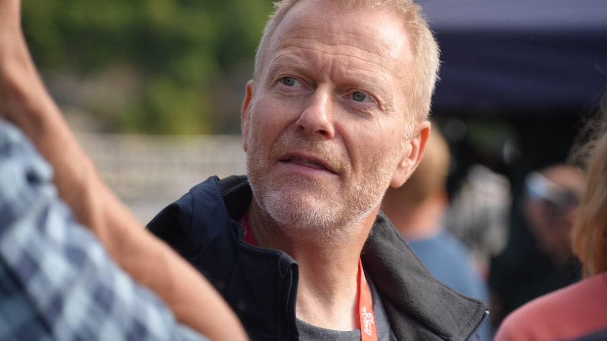 Arctic Race-leiar før sykkeletappe: – Blir lagt grunnlag for kven som kjempar om sigeren søndag