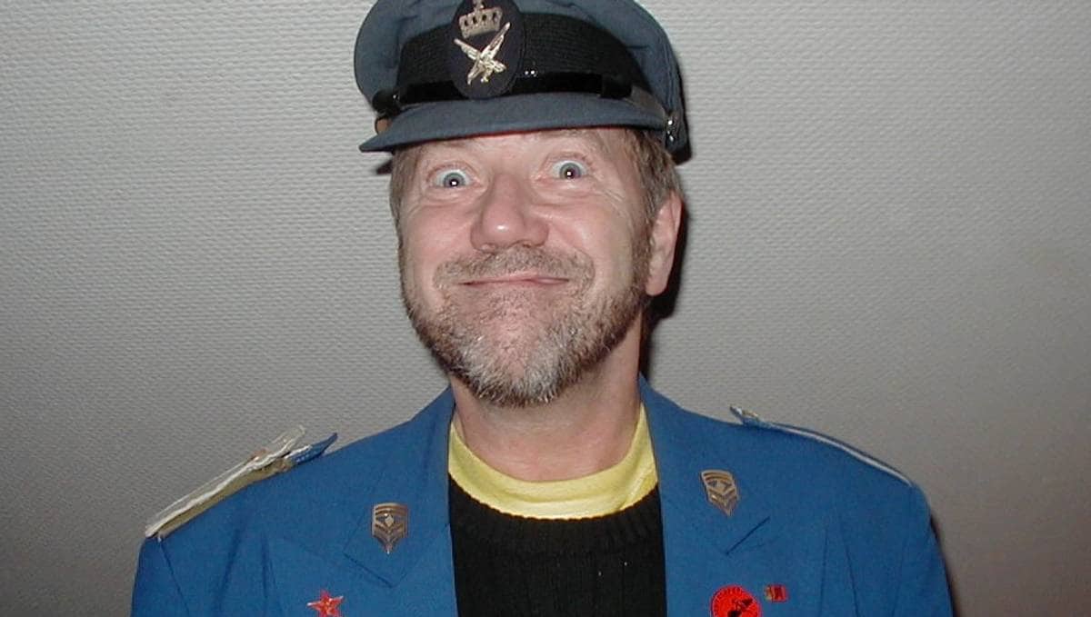 Banana Airlines-vokalist Kai Kiil (78) er død, melder VG