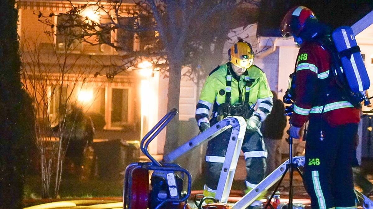 Garasjebrann i Lørenskog under kontroll