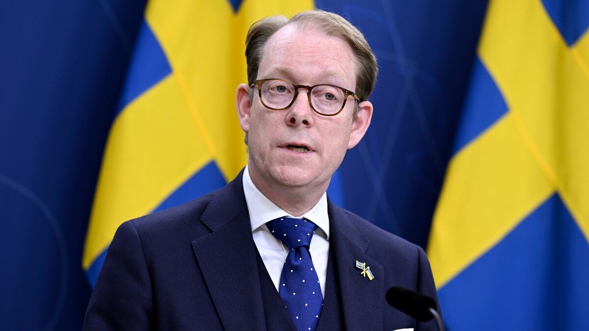 Sveriges utenriksminister Tobias Billström går av