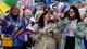 Paul S. Amundsen / NTB Pride Bergen 2024
Bergen 20240608. Kultur- og likestillingsminister Lubna Jaffery (Ap) i Pride-paraden på vei gjennom Bergen sentrum. Til venstre, ordfører i bergen Marit Warncke.