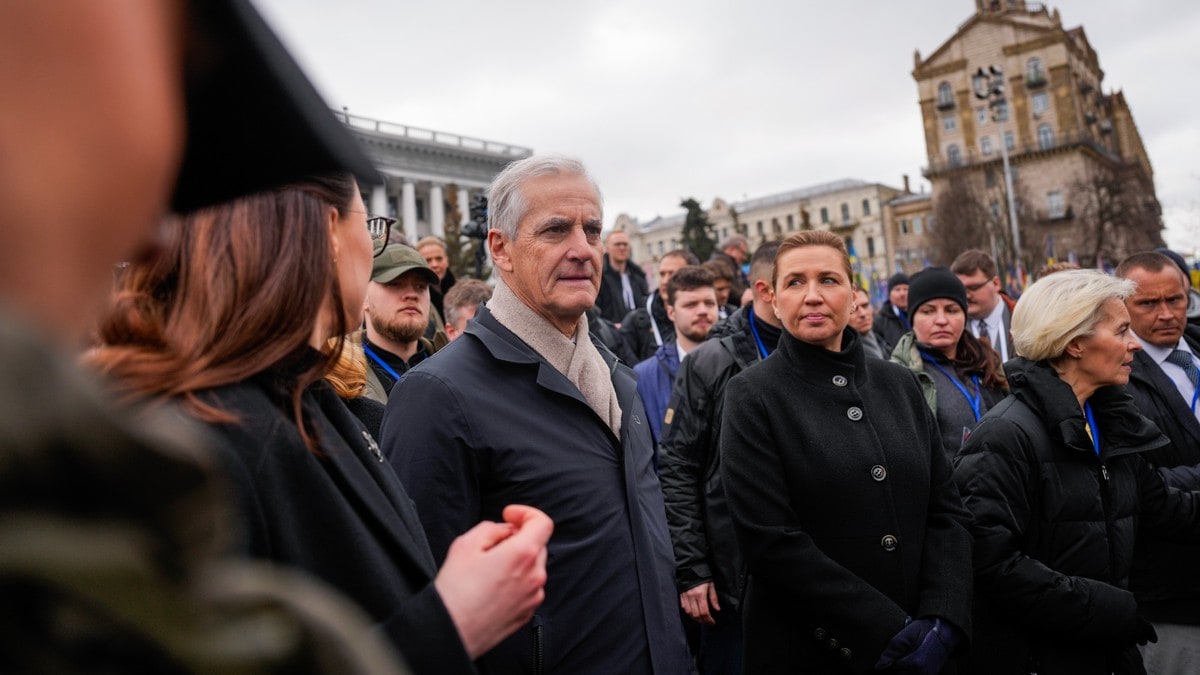 Støre i Kyiv: – Ukrainerne kjenner behovene best