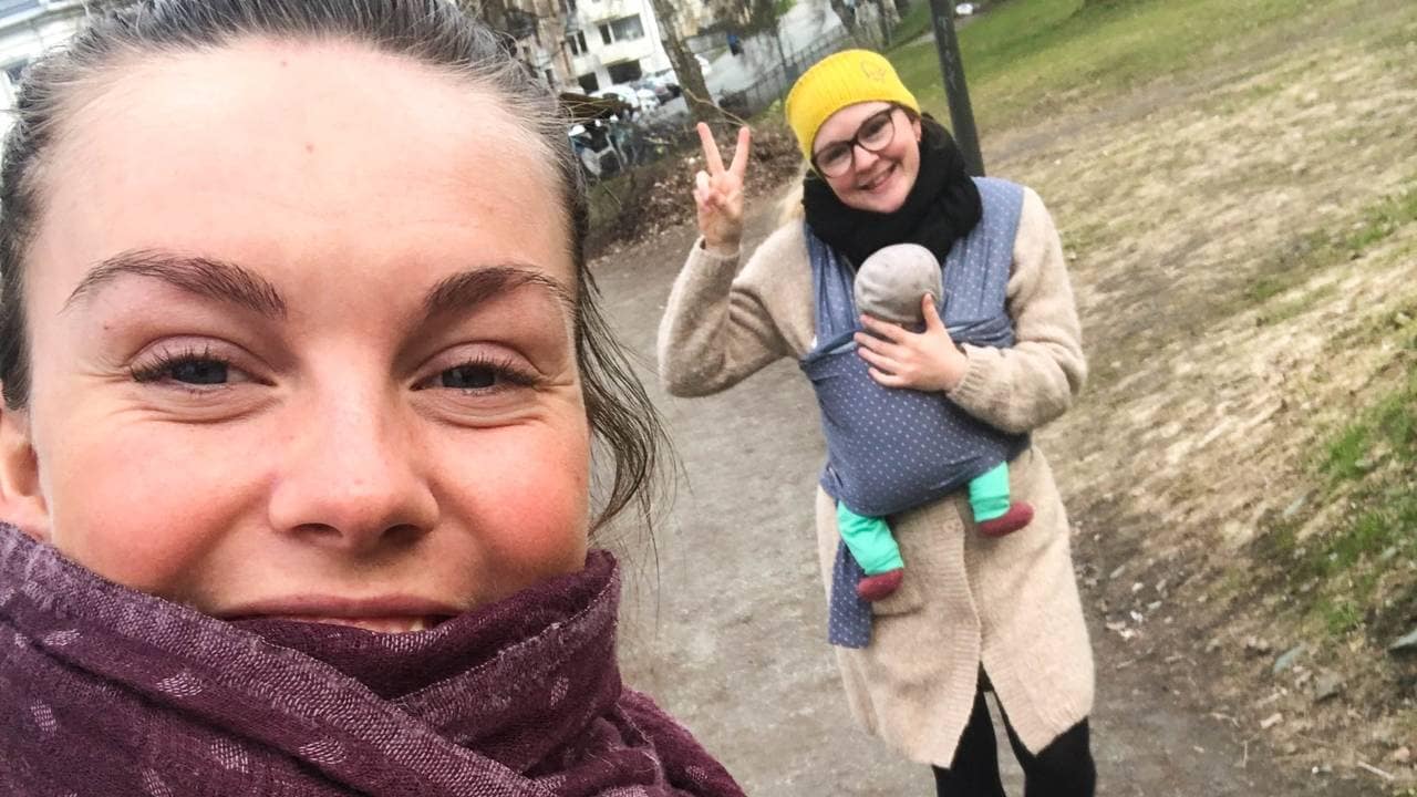 Marie og Ingrid går tur