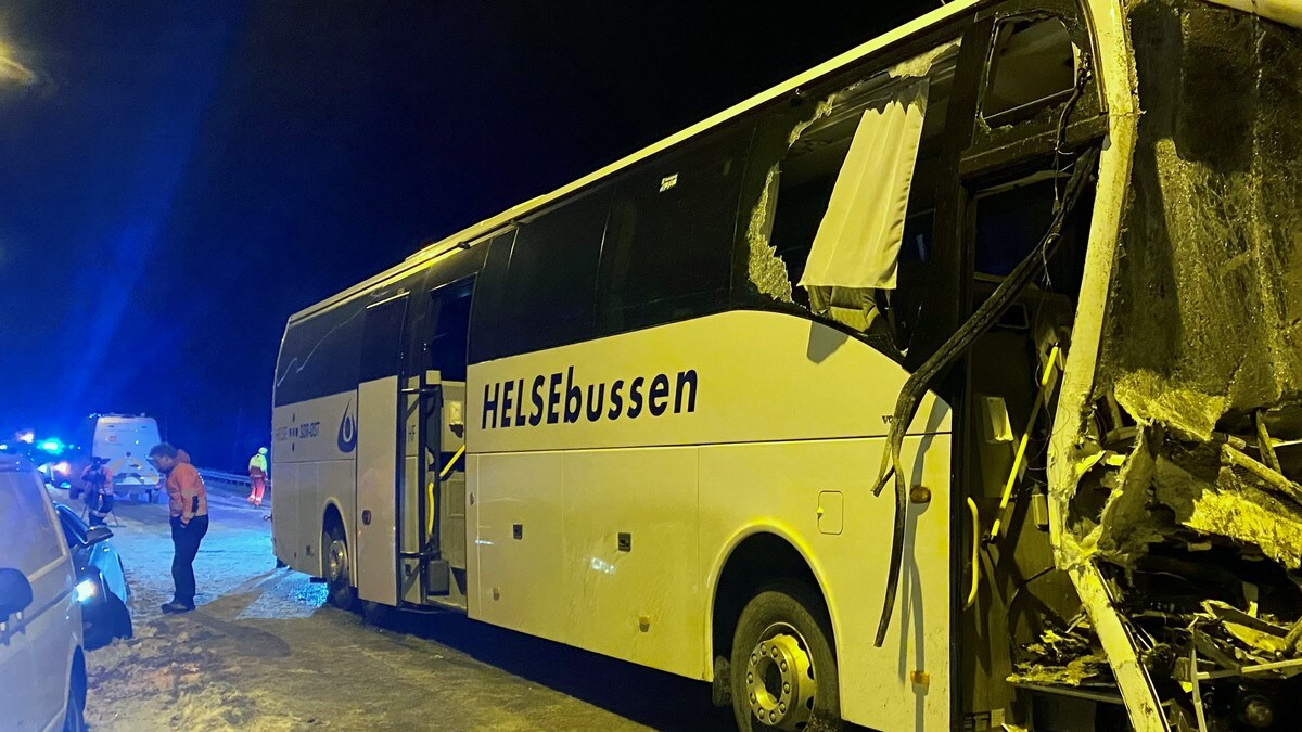 Helsebussen i trafikkulykke på E6 i Gudbrandsdalen