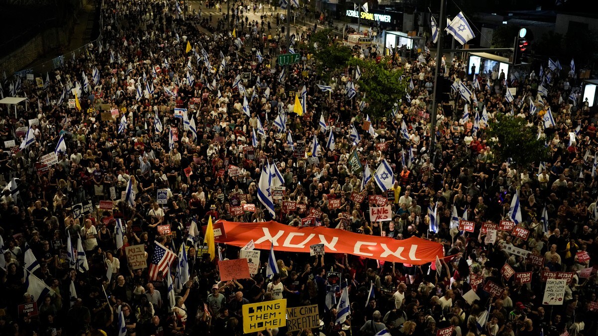 Store protester i Tel Aviv mot regjeringen