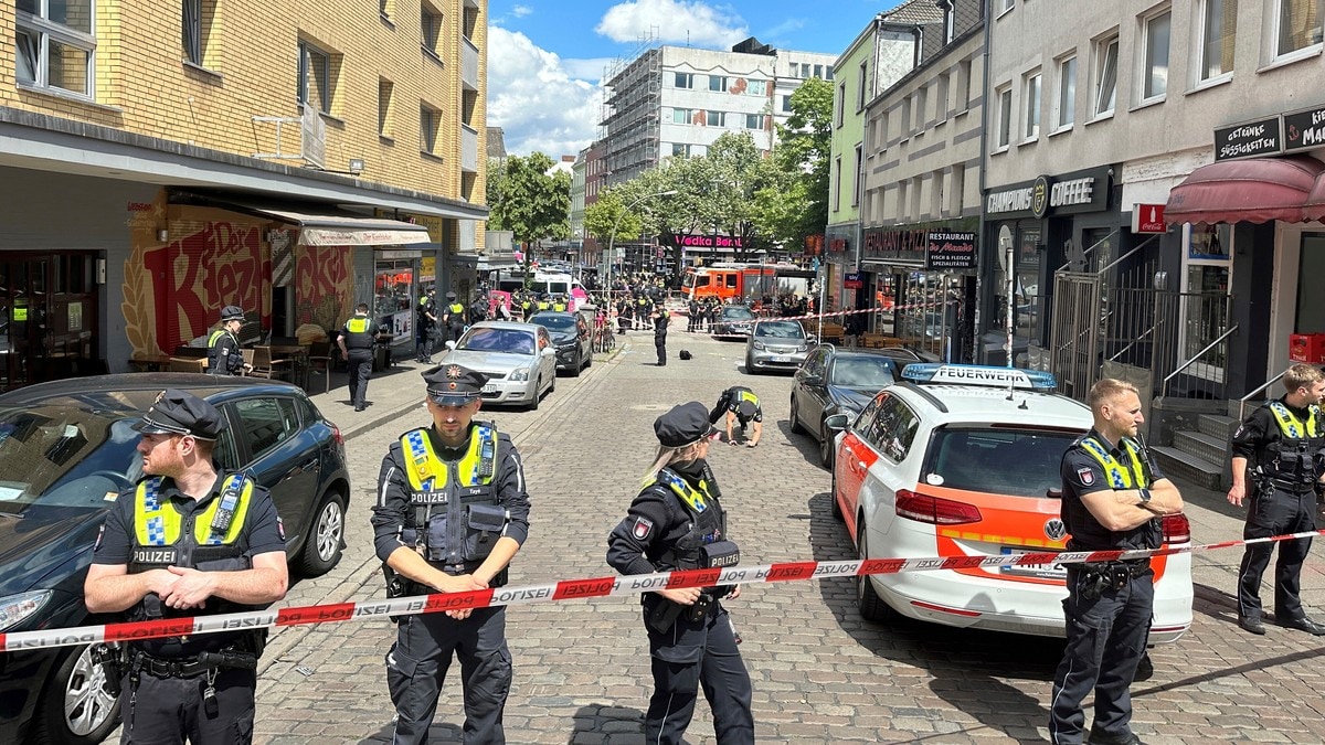 Mann med hakke skutt av politiet ved EM-feiring i Hamburg