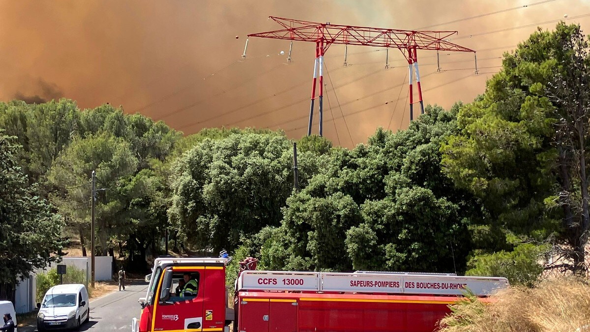 Skogbrannen i Marseille: Har nådd utkanten av byen