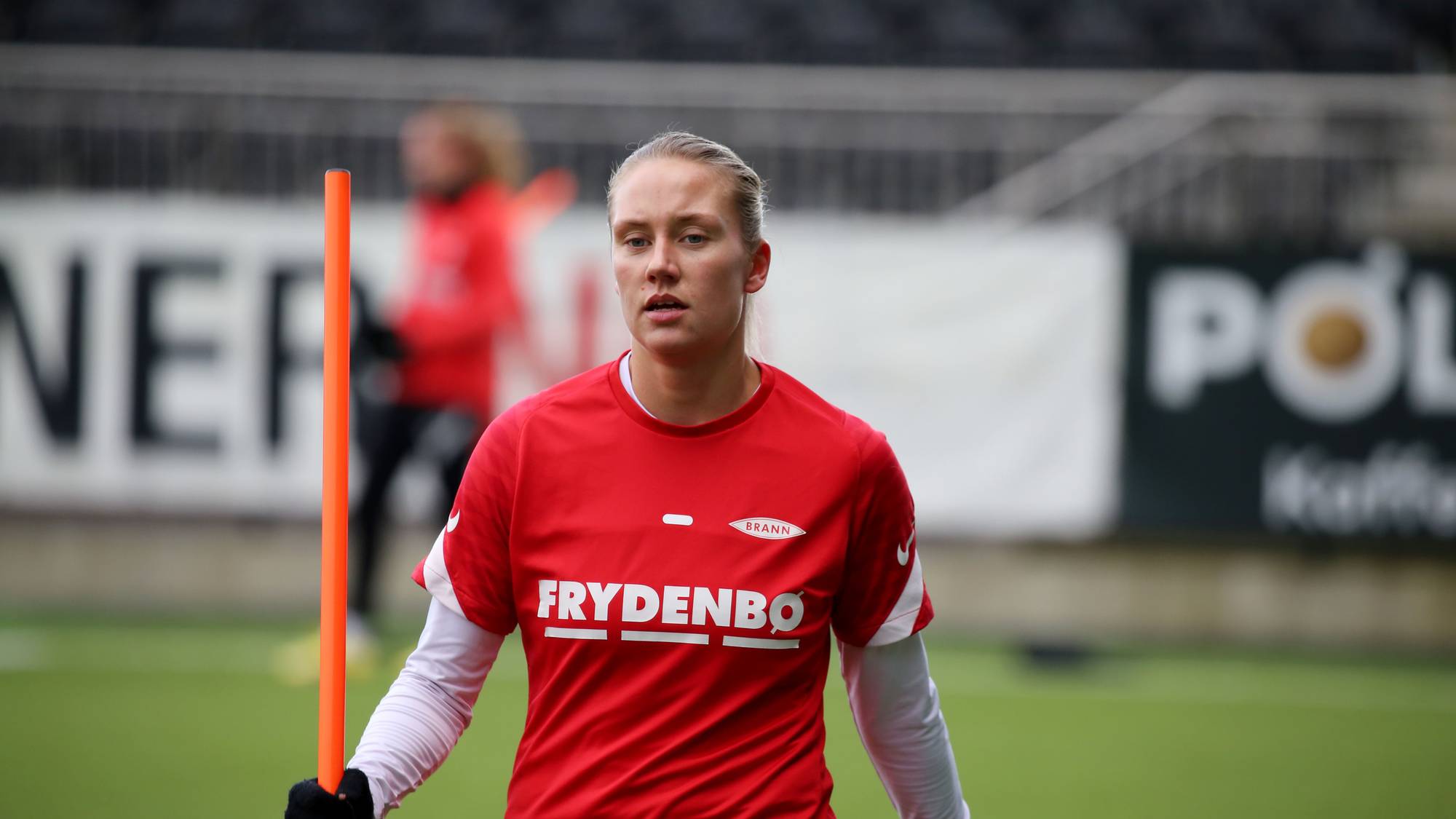 Lisa Naalsund solgt til Manchester United NRK Vestland