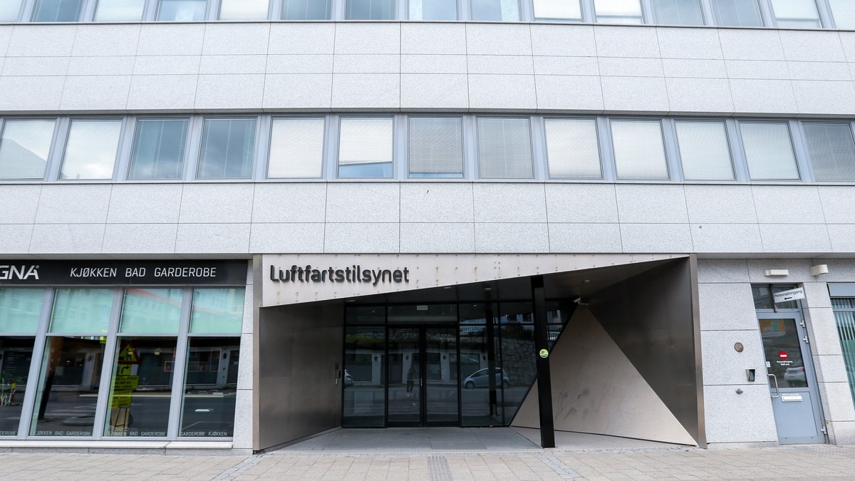 Luftfartstilsynet fortalte ikke departementet om kriserapport