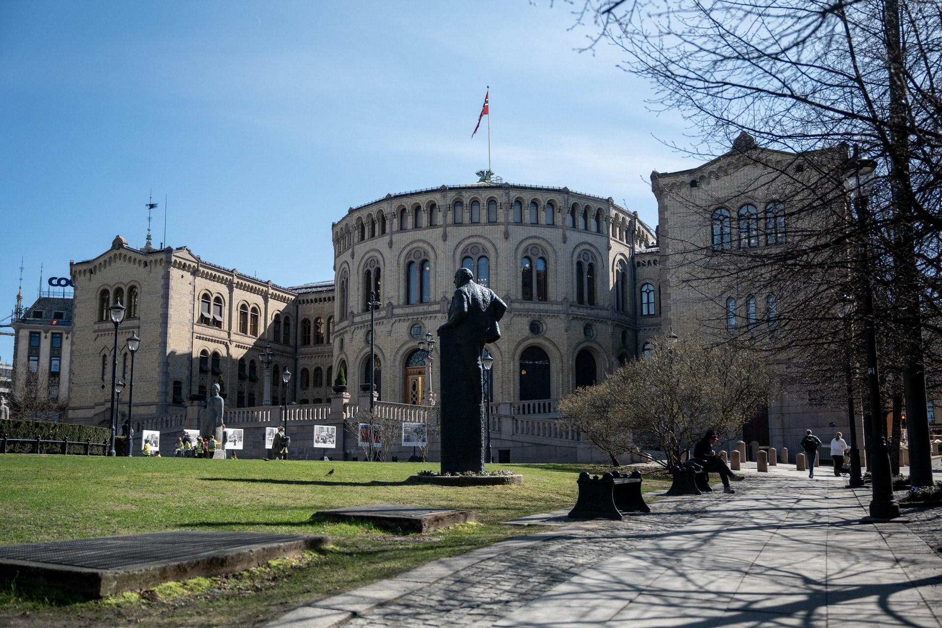 Straks: Sandvik må svare om rot i Forsvaret