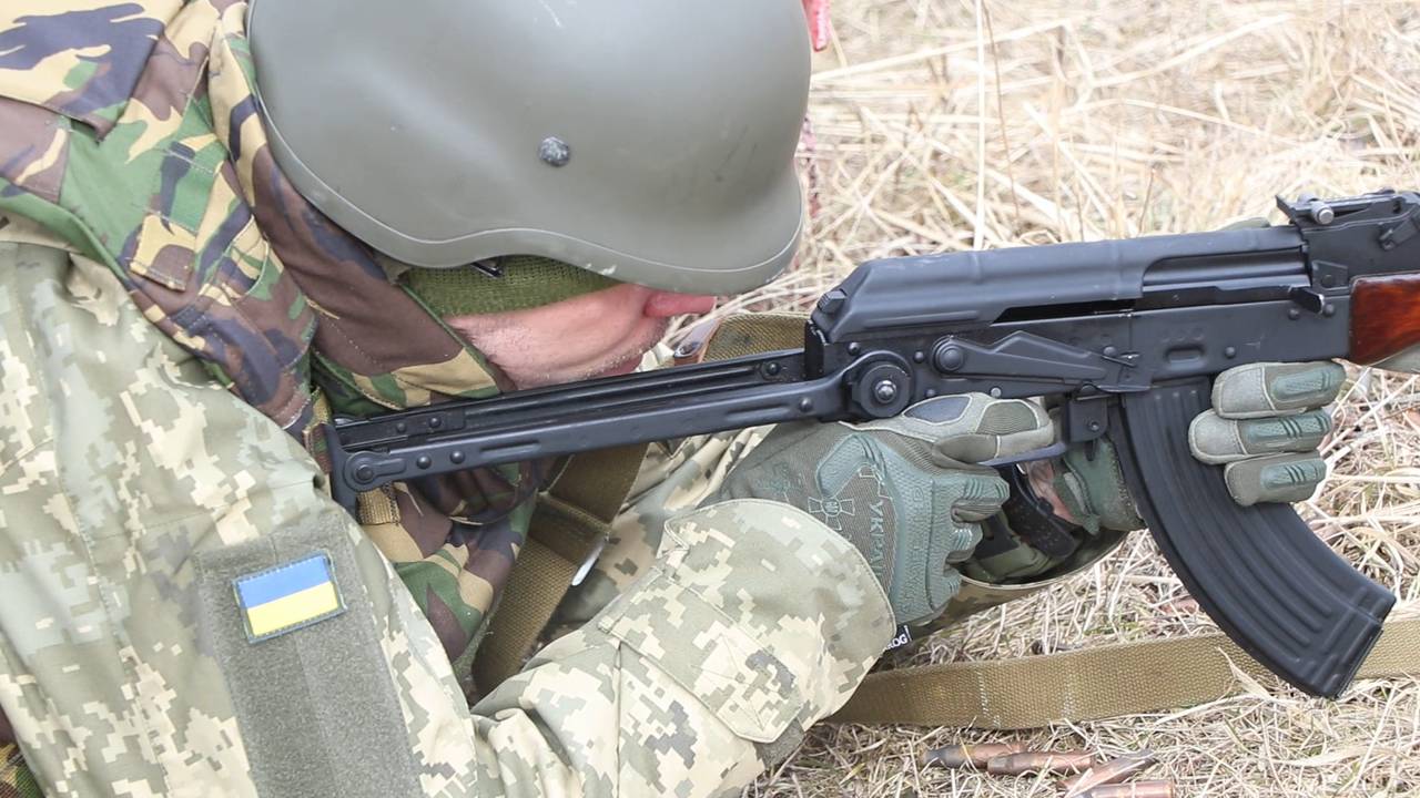 Soldat i det som skal være den ukrainske fremmedlegionen
