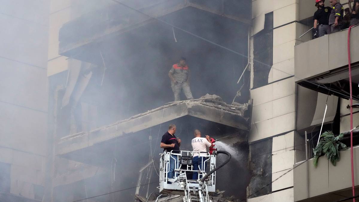 Israel ber folk evakuere sør i Beirut