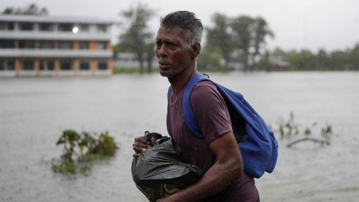 Sender militæret til flaumramma område