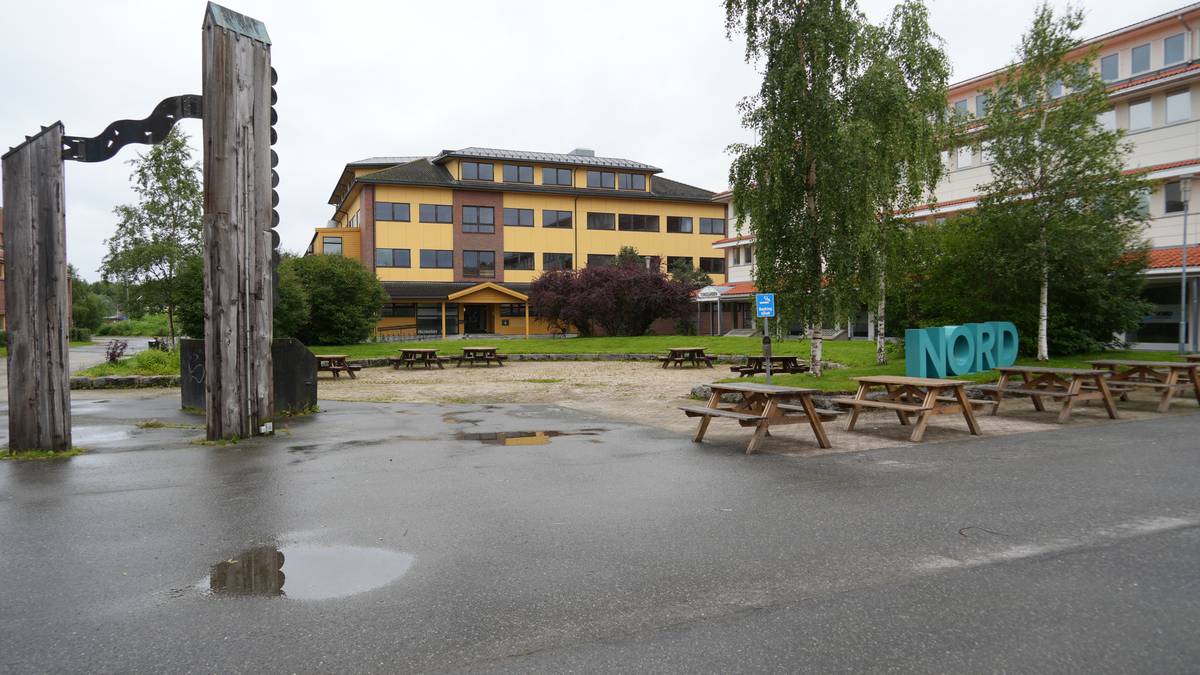 Halvtomt i nord: Flertallet velger bort fysisk oppmøte