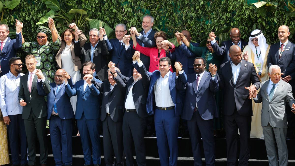 Hvem skal utvinne den siste oljen?