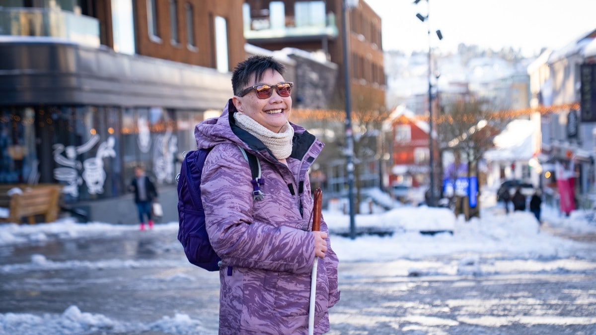 «Magisk» brille har endret hverdagen for blinde Anna