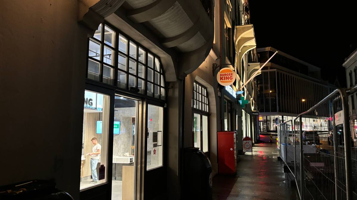 ジャケットを奪うためにナイフを持った十代の若者をラナに仕立てるべき – NRK Møre og Romsdal – 地元のニュース、テレビ、ラジオ