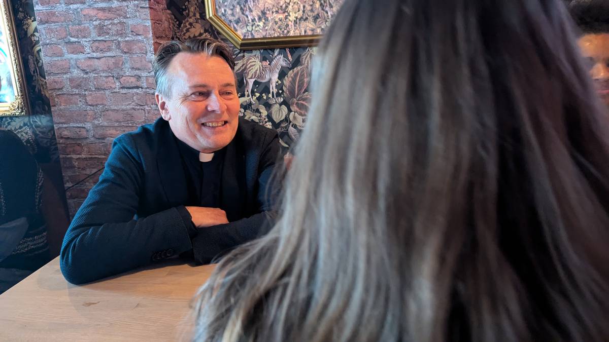 Vil lage ny menighet for unge