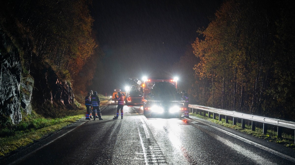 Politiet undersøker teori om kappkjøring mellom flere biler