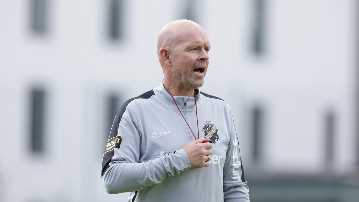 Henning Berg ferdig i AIK