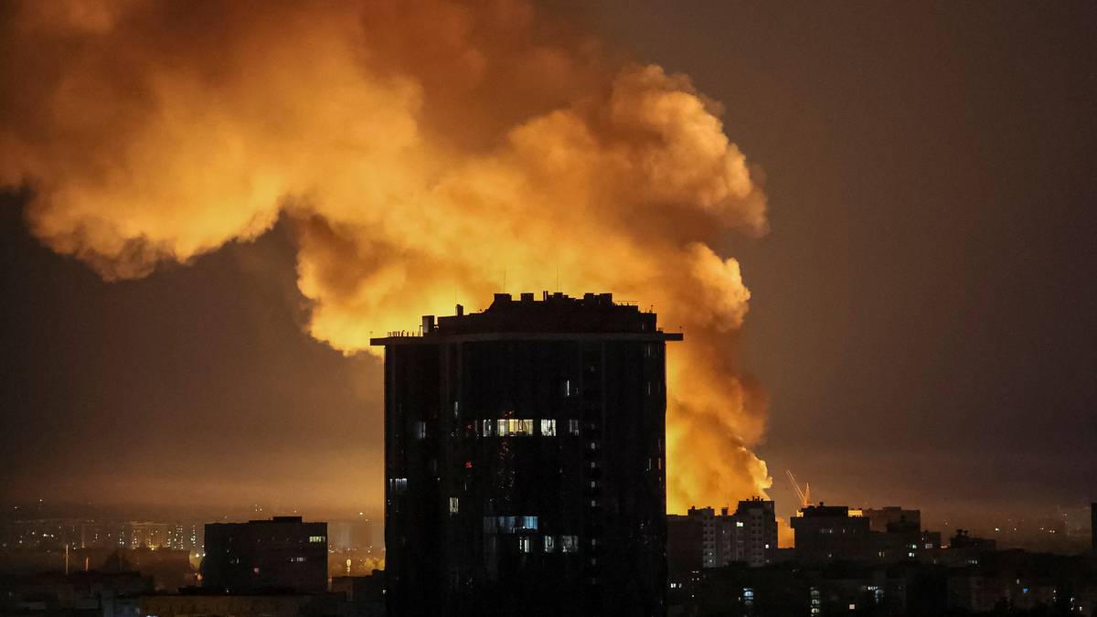 Massive angrep mot Kyiv etter Trump-samtale