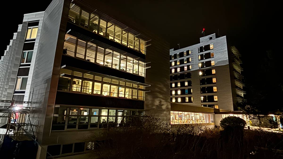 1800 tilsette har mista tilgangen til datasystem på sjukehusa