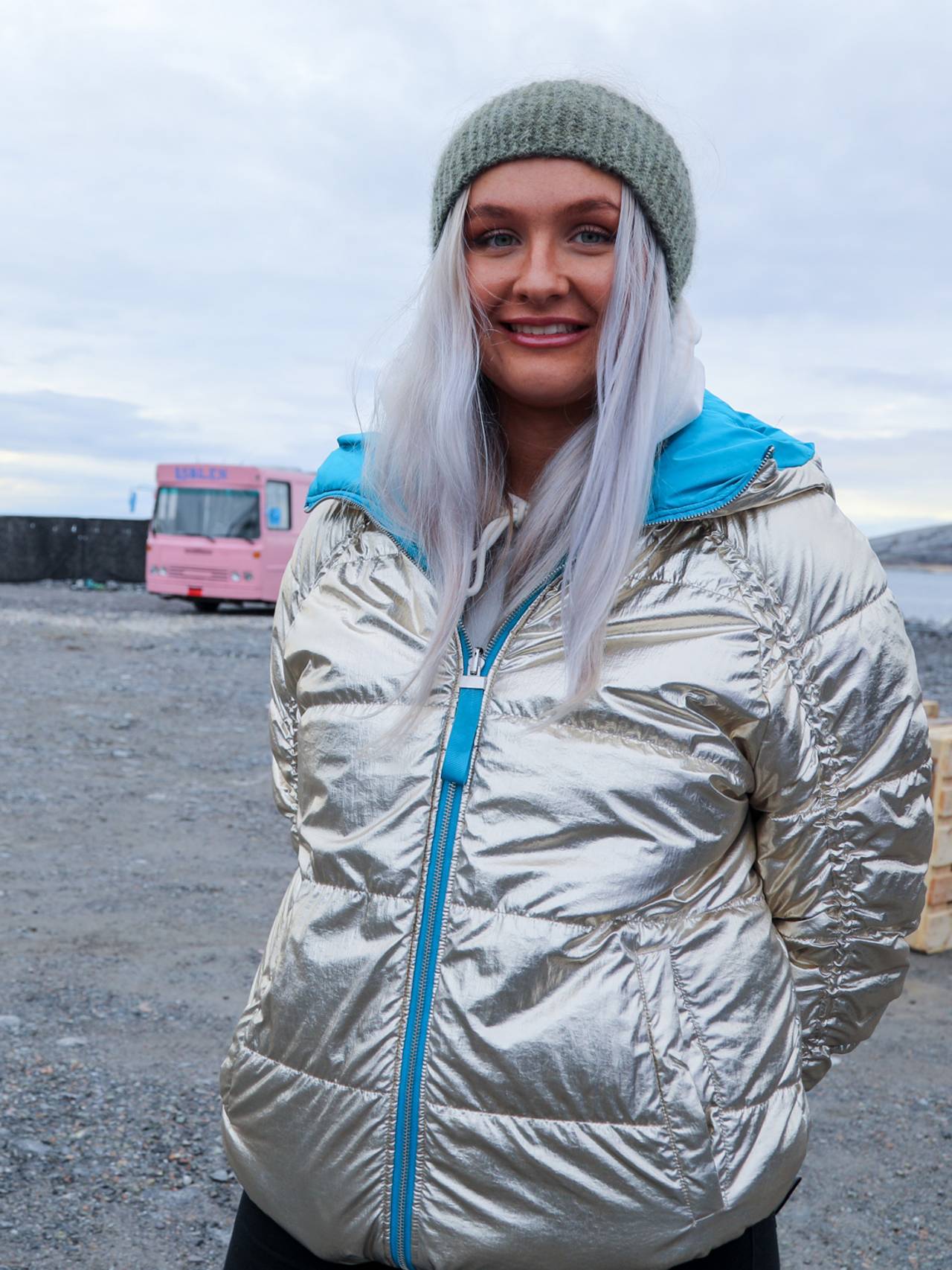 Sara Landaas er russepresident for Bodin vidaregåande skule og har vore med å arrangere årets russecamp på Langstranda i Bodø.