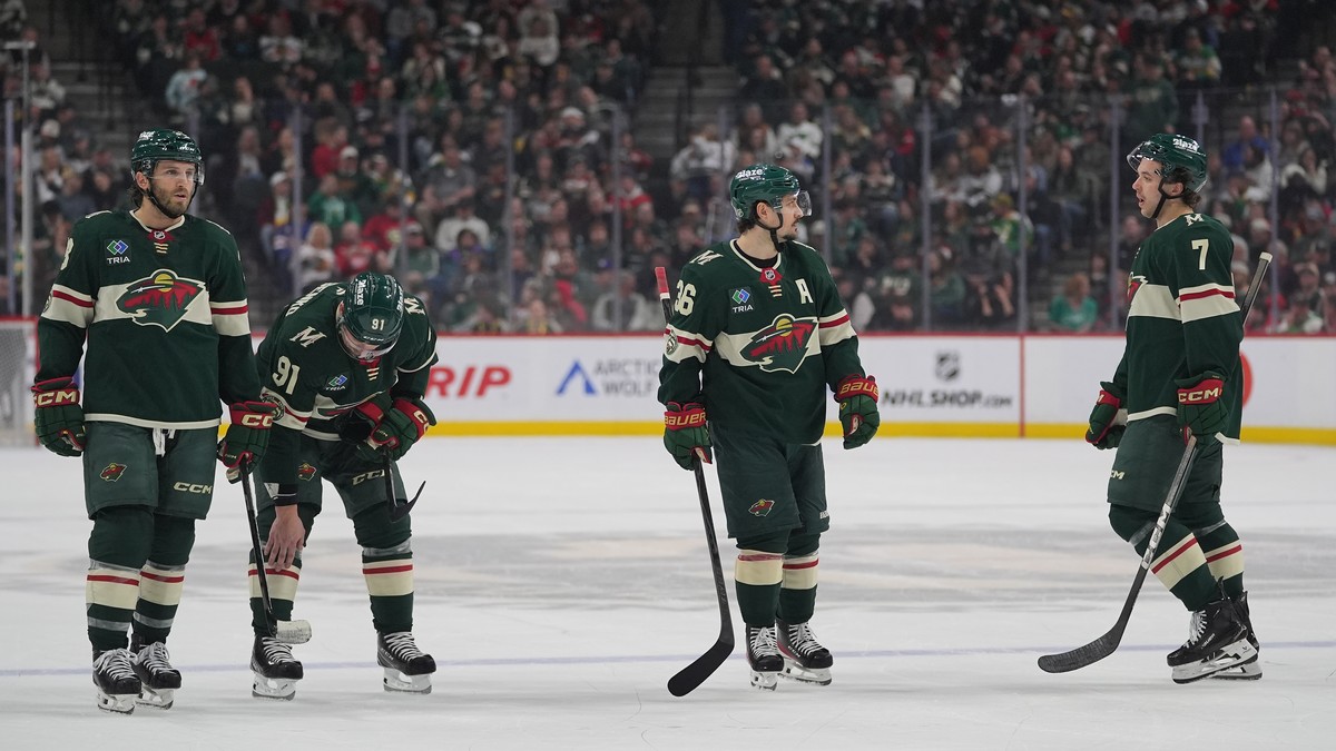 Ishockey: Målløs Zuccarello da Blackhawks brøt Wilds historiske poengrekke