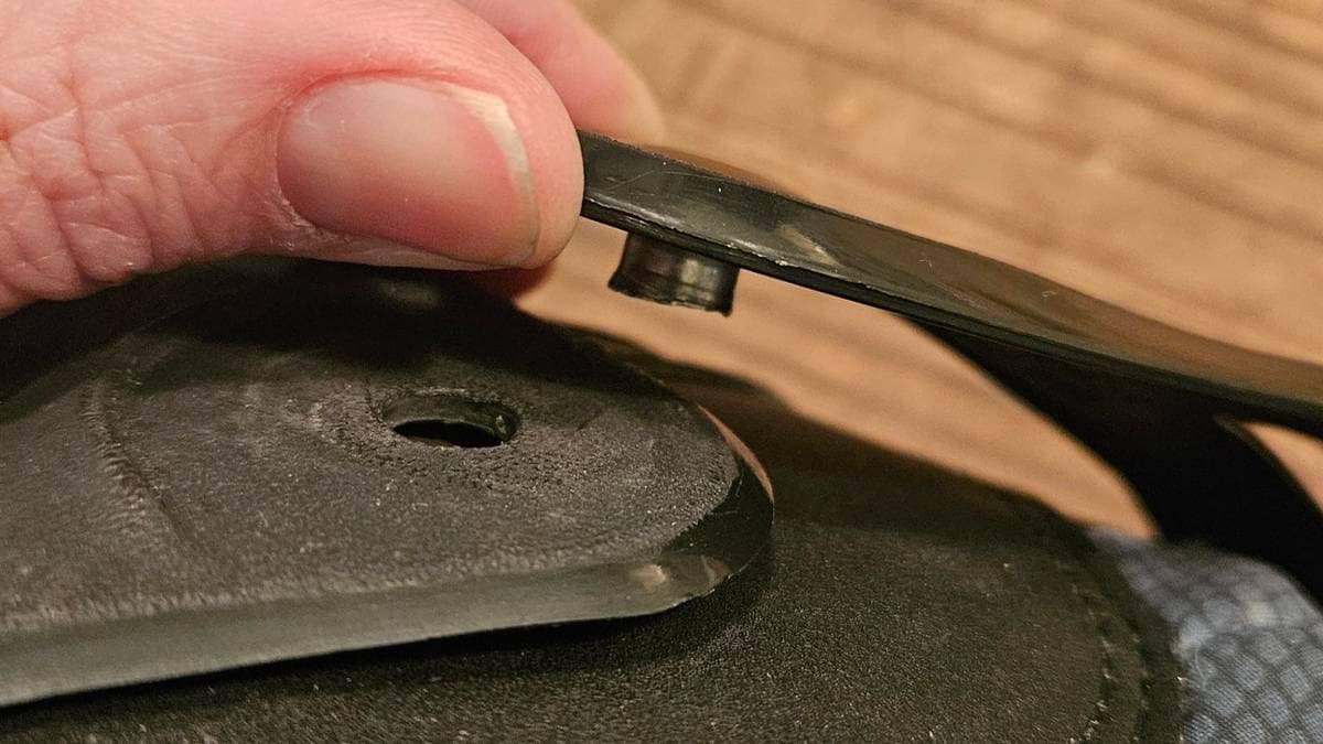 Reklamerte på skisko: Ble bedt om å sage dem i to