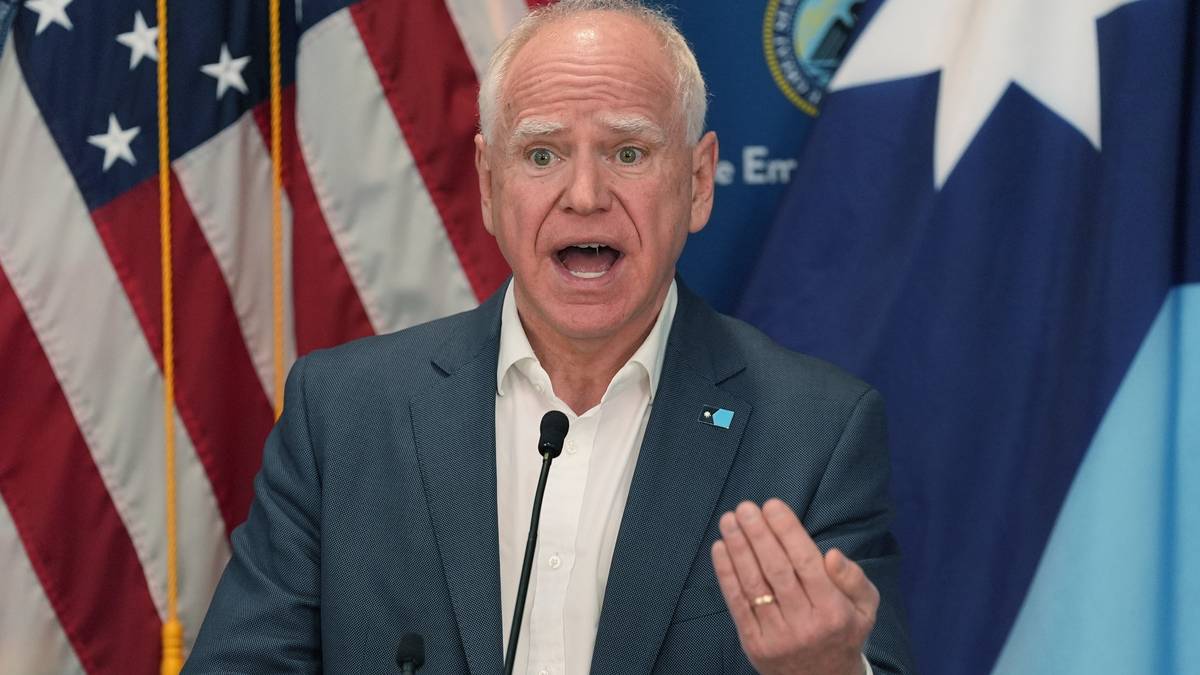 Walz sier Trump vil vurdere å redusere styrken i Minnesota