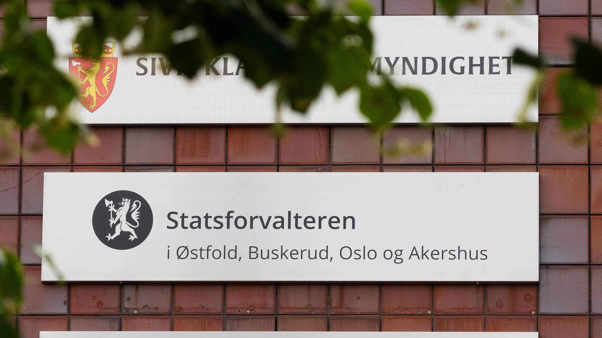 Et skilt på kontoret til Statsforvalteren i Østfold, Buskerud, Oslo og Akershus i Moss