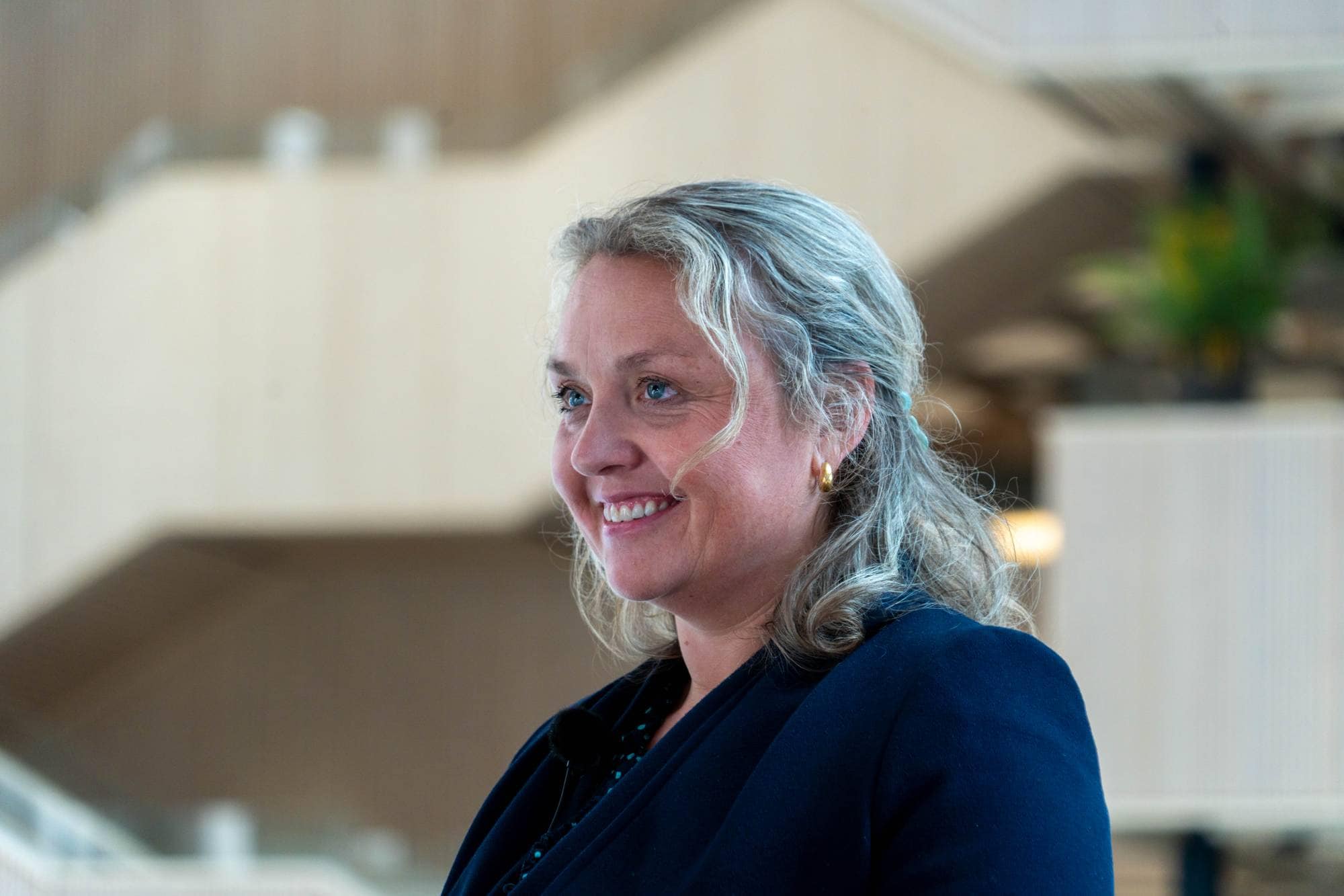 Intervju med utviklingsdirektøren i OBOS, Christina Ektvedt, om høyhus vs kvartal, i deres hovedkontor Construction City. Bilder av høyhus på Løren